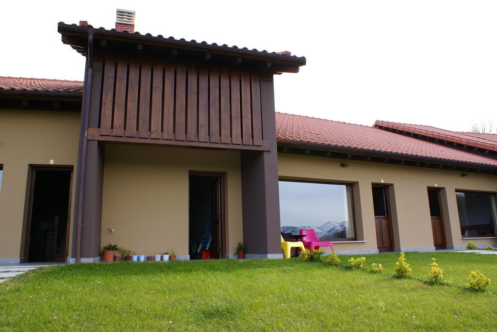 Apartamentos La Senda San Juan de Parres الغرفة الصورة