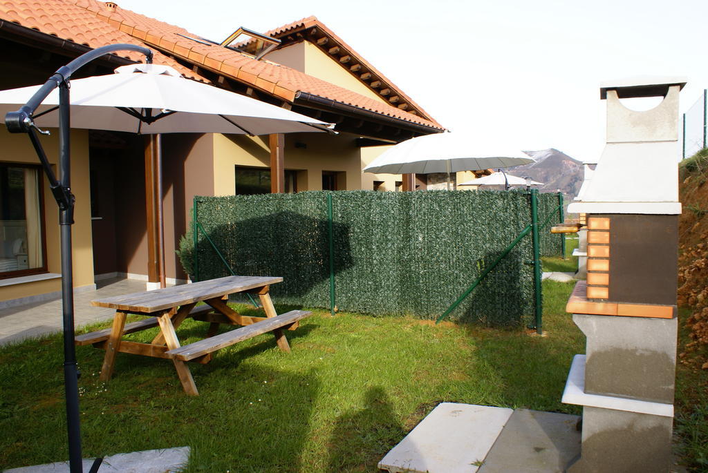 Apartamentos La Senda San Juan de Parres الغرفة الصورة
