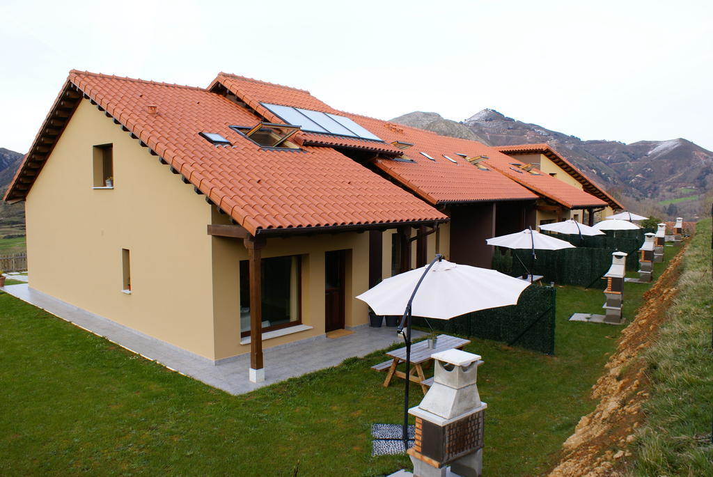 Apartamentos La Senda San Juan de Parres الغرفة الصورة