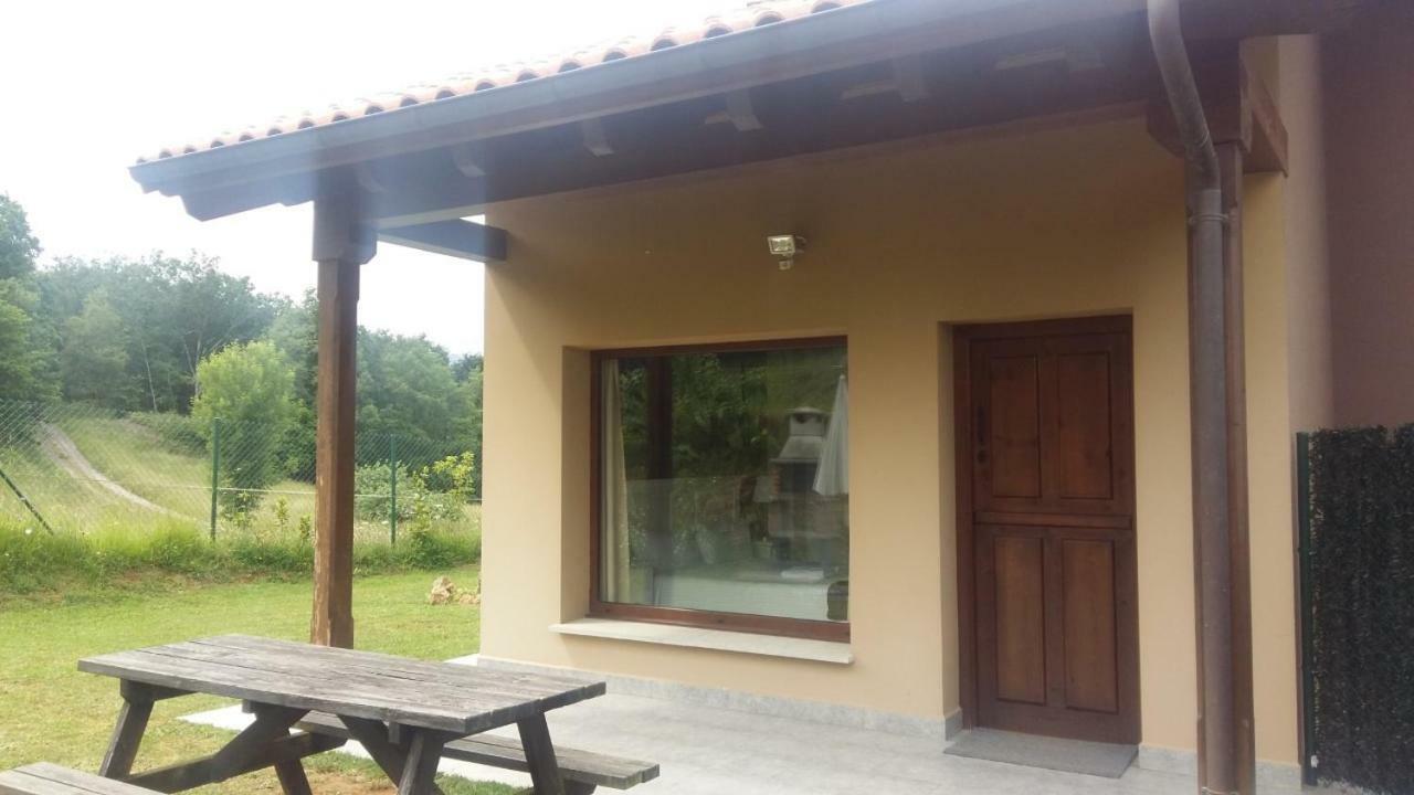 Apartamentos La Senda San Juan de Parres المظهر الخارجي الصورة